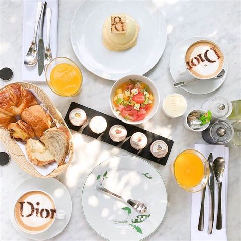 petit dejeuner dior saint tropez